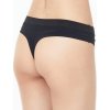Dámská tanga QF6047E UB1 černá - Calvin Klein (Barva černá, Velikost XS)