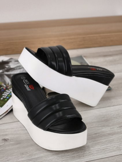cierne damske slapky na platforme YES 10589 27 black 3