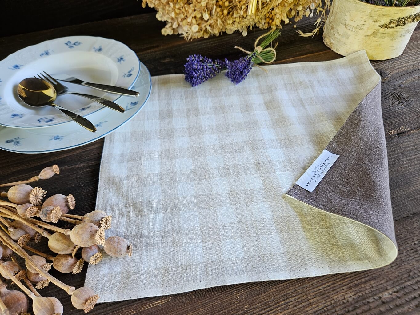 DVA ŠTÝLY V JEDNOM – nové obojstranné ľanové prestierania