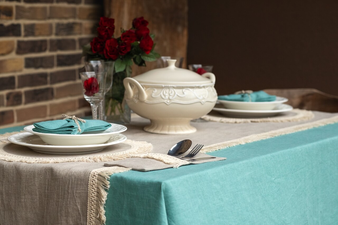 DOVOĽTE FARBÁM OSVIEŽIŤ VÁŠ DOMOV