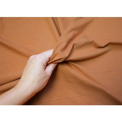 SHAPE uplet skorice