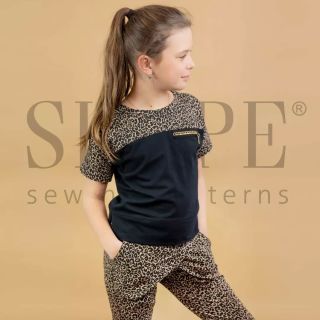 Dnešní inspirace🤗. Triko: střih HIP HOP s lehkou modifikací a kalhoty Samba = krásná dvojka🤩 #shapesewingpatterns