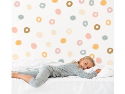 Tečky na zdi. Dotkové tečky (3)