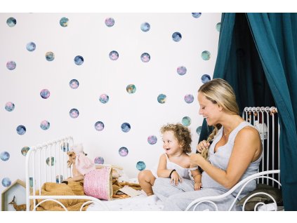 Tečky na zdi. Dotkové tečky (4)