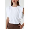 Biele tričko s elegantným strihom