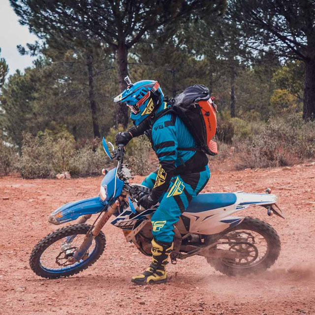 Batohy Boblbee v motoškole