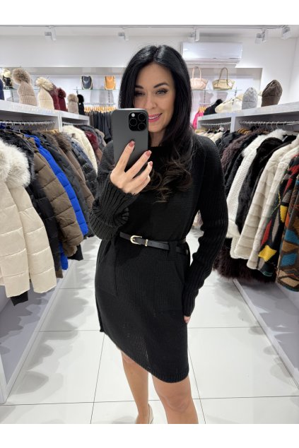 Úpletové Krátke Šaty 8883-1