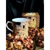 Porcelánový hrnek, dekor G. Klimt POLIBEK v dárkové krabičce 460 ml...