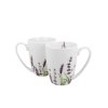 Sada dvou hrnků CLASSIC LAVENDER o objemu 380 ml ze série Duo Classics vyrobených z porcelánu New Bone China, který se vyznačuje přírodní krémově bílou barvou s jemným leskem a mimořádnou pevností a odolností při zachování lehkosti a jemnosti.  Linka je zdobena motivem malovaných levandulových větví, v intenzivní fialové barvě, "vyrůstající" ze spodku hrnečku.  Vše zabalené v ozdobné krabičce zdobené stejným motivem je skvělým nápadem na originální narozeninový dárek pro ženu i muže i jako dárek pro šéfa či učitele, také jako poděkování.