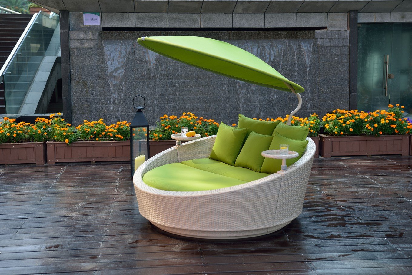 Luxusní zahradní nábytek