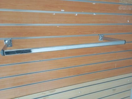 Tyč do drážkového systému