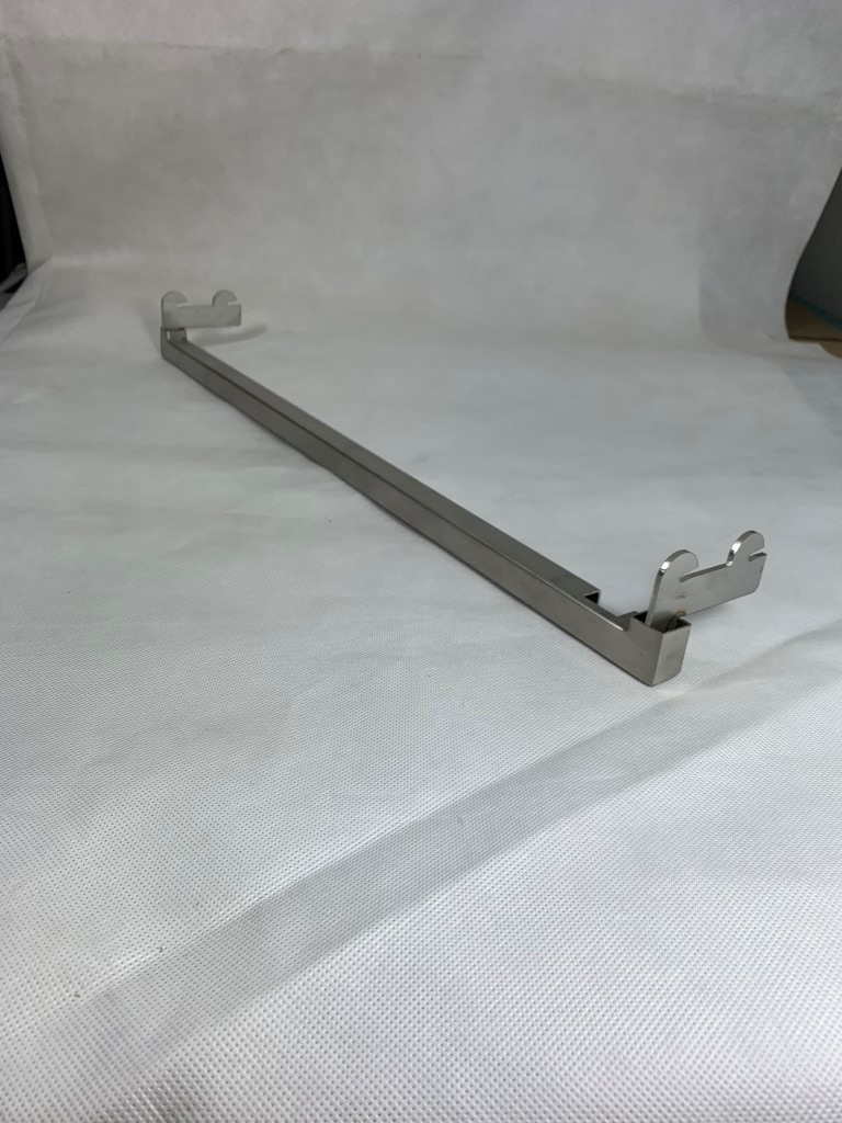 Hák do systému variant 62cm Veľkosť: 62cm, Farba: Strieborná