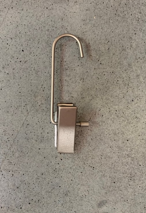 Kovový háčik so štipcom 12cm Veľkosť: 12cm, Farba: Strieborná