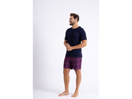 pantaloni scurți și tricou pentru dormit