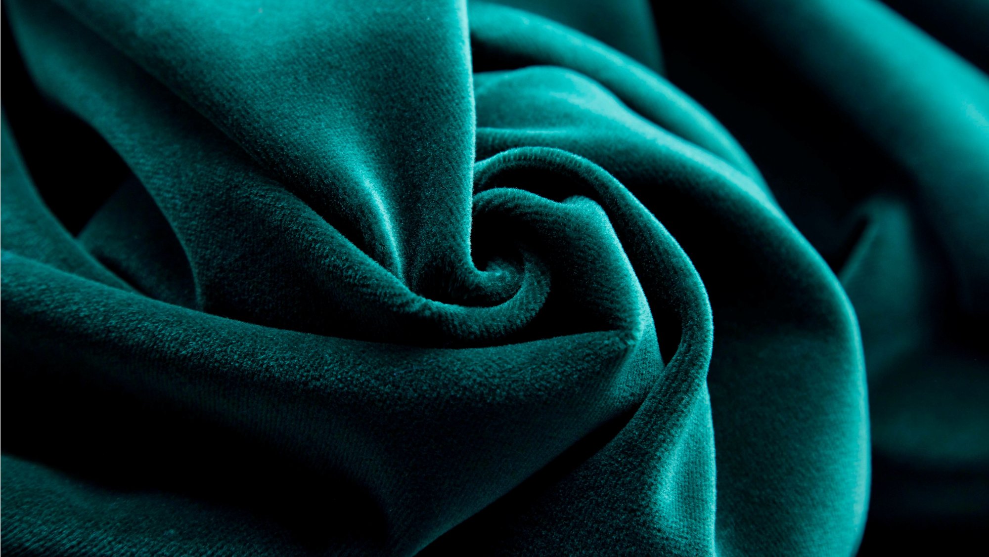 Kako čistiti velur tkanino?