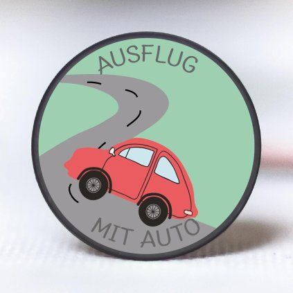 AUSFLUG MIT AUTO 1024x1024 01
