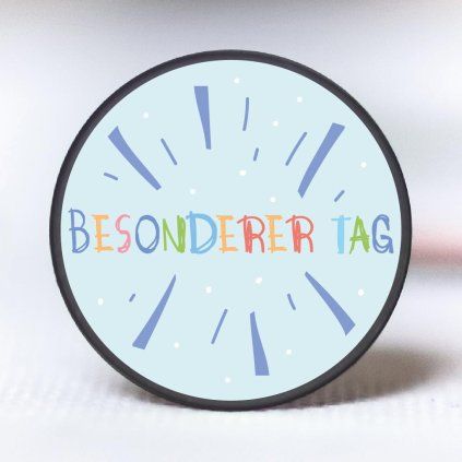 BESONDERER TAG 1024x1024 01