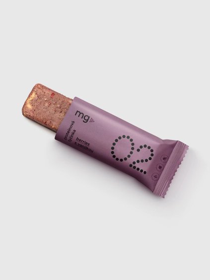 101 1 mg proteinova tycinka 02 berries s vanilkou