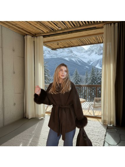 Short chocolate coat Tracy