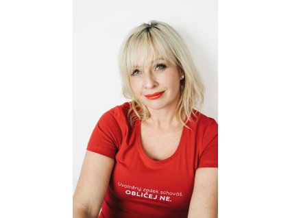 Červené dámské tričko prémium s potiskem