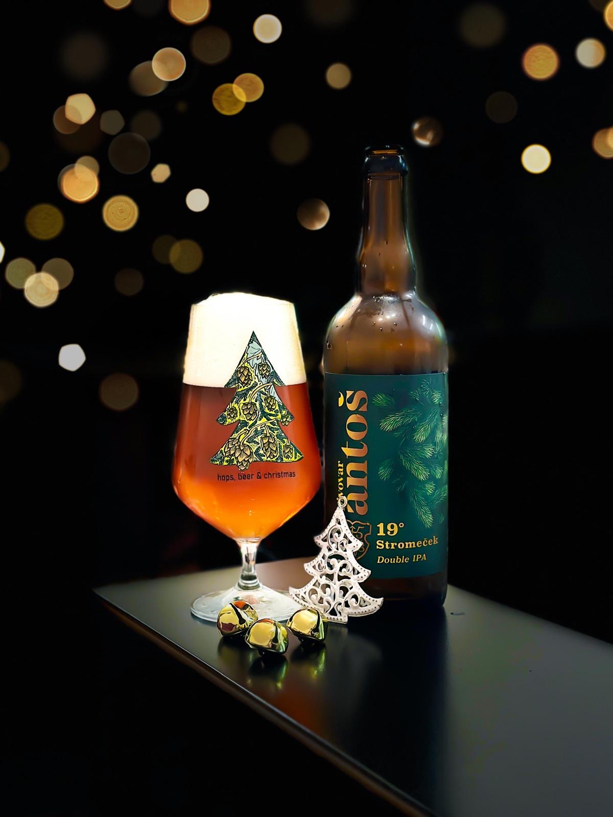 vánoční stromeček pivovar antoš