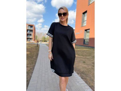 sportovně elegantní šaty