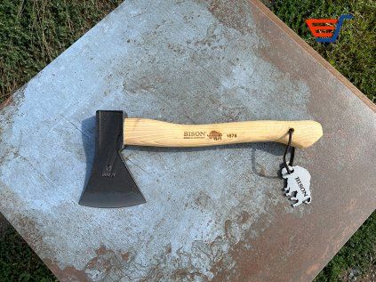 Universal Hatchet 380 mm 02