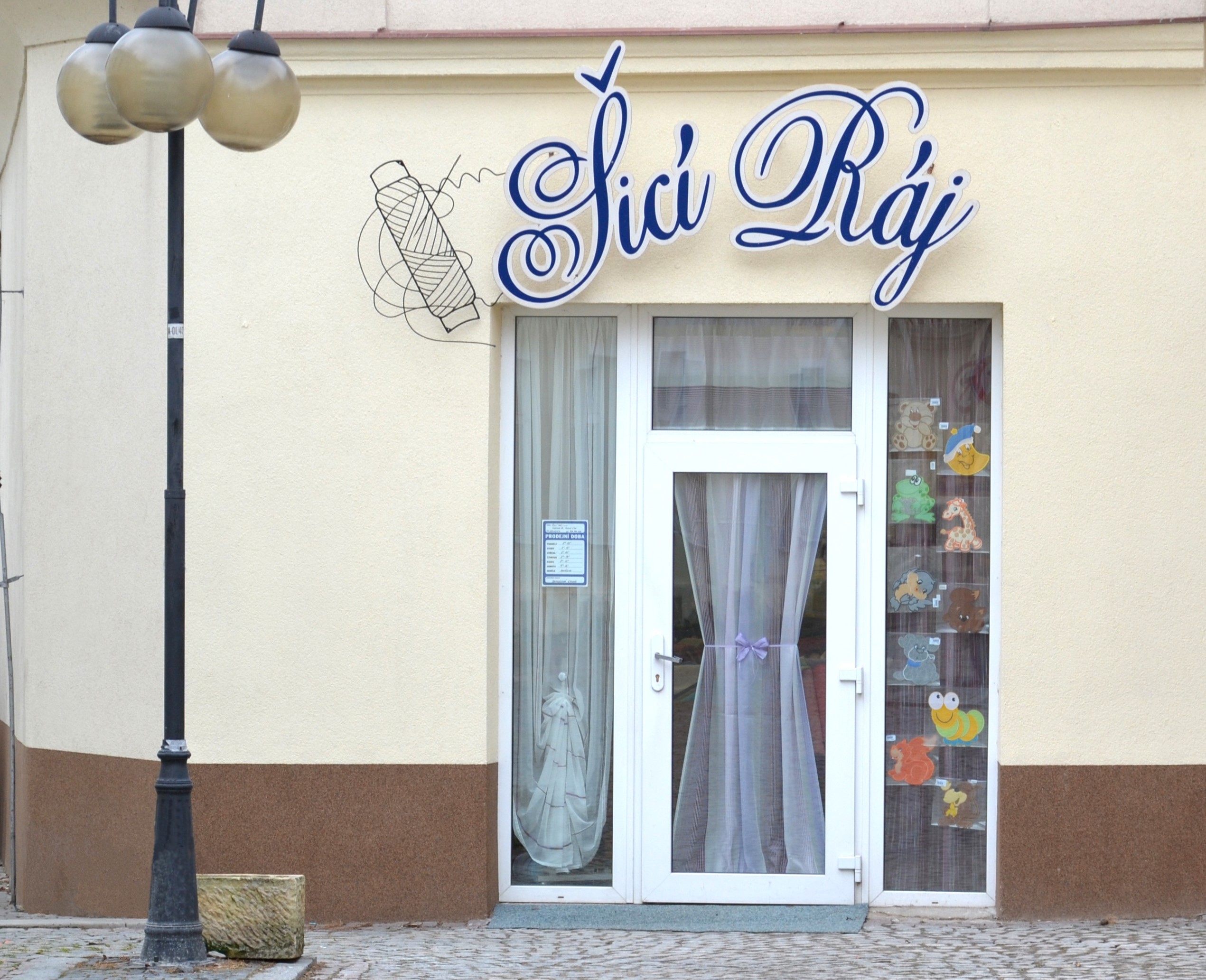 kamenná prodejna Šicí Ráj Česká Lípa