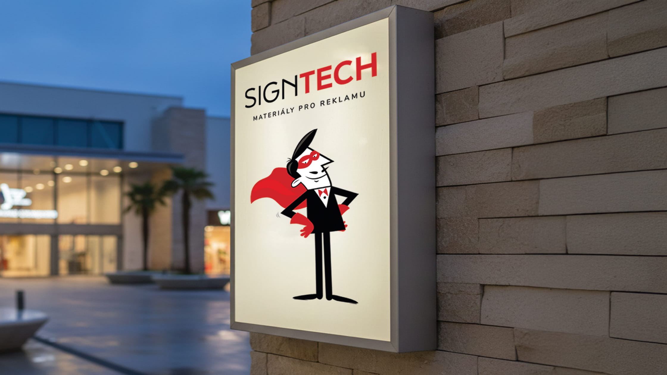 svetelny-box-plexi-venkovni-2240x1260