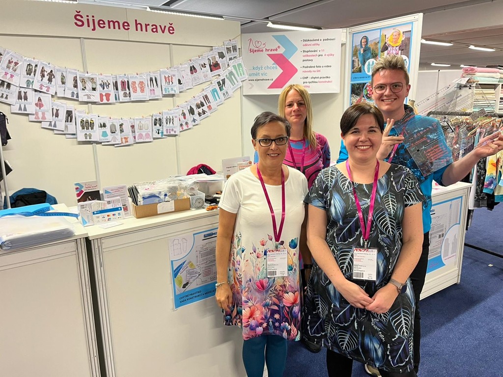 Rekapitulace | Chytré pravítko (a Šijeme hravě) na Brno Patchwork Meeting 2024