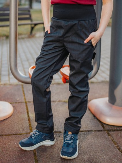 Dětské černé softshell kalhoty s bambusem 1