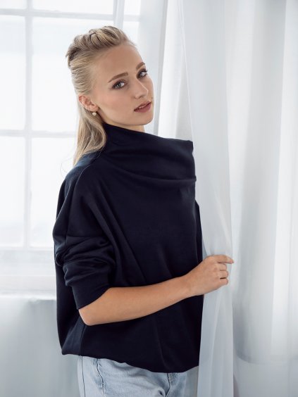 Dámský černý svetrový rolák 3