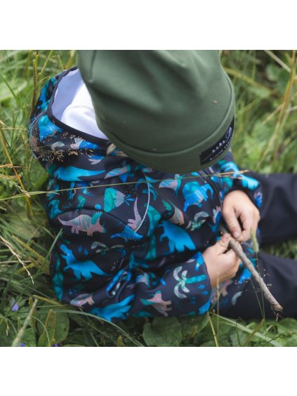 Černá softshell bunda s dinosaury 30/15 (Velikost 98/104)