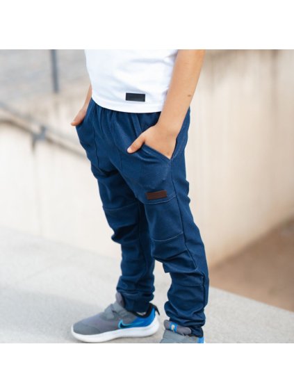 Vyladěné indigo džínové tepláky (Velikost 98/104)