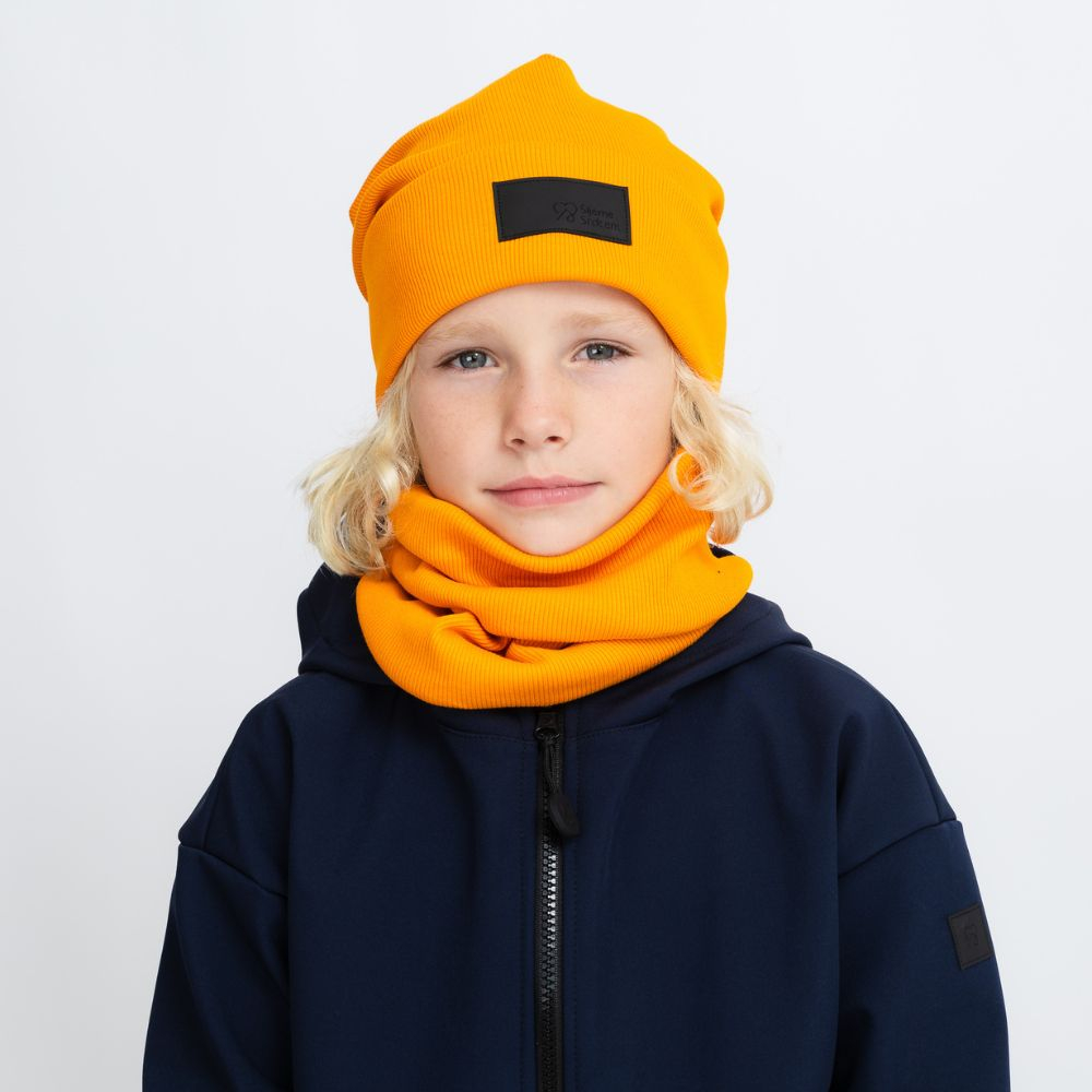 Oranžová žebrovaná čepice (Velikost M)