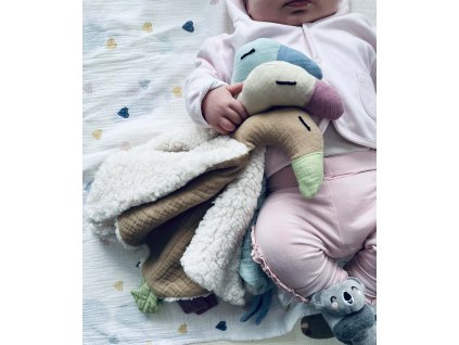 49257b0e c7d3 4daf 87aa 27a6e05f441d