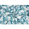 Teplákovina s lesným motívom v ľadovo modrej farbe, stočená