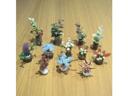 Kytička ve vázičce