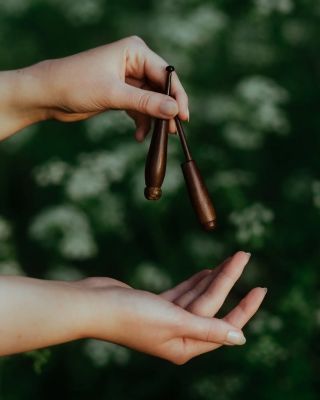 Naše ruce mají ohromný potenciál. Nutno podotknout, že k tomuto objevu jsem přišla ještě před tím, než jsem si při nehodě...