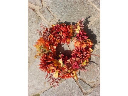 Věnec podzimní karmínový