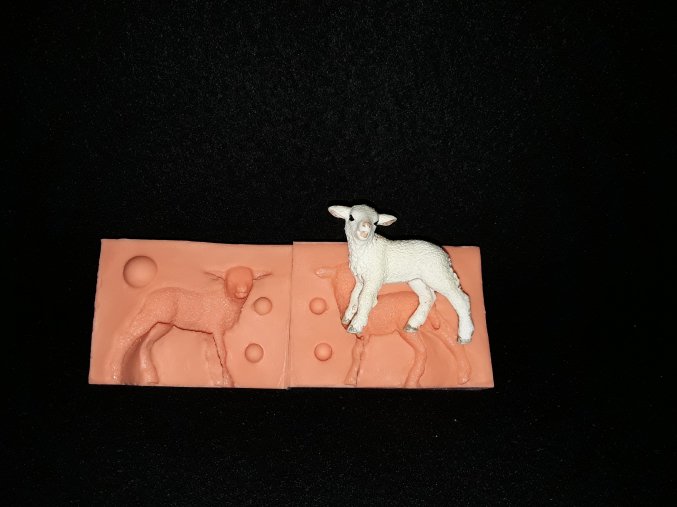 Silikonová formička jehňátko 3190
