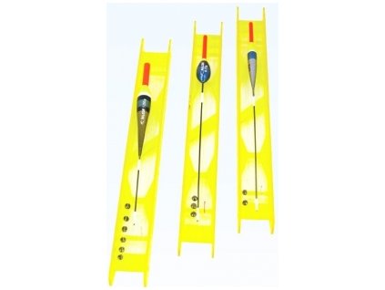 3903 navazany splavek s kostrickou