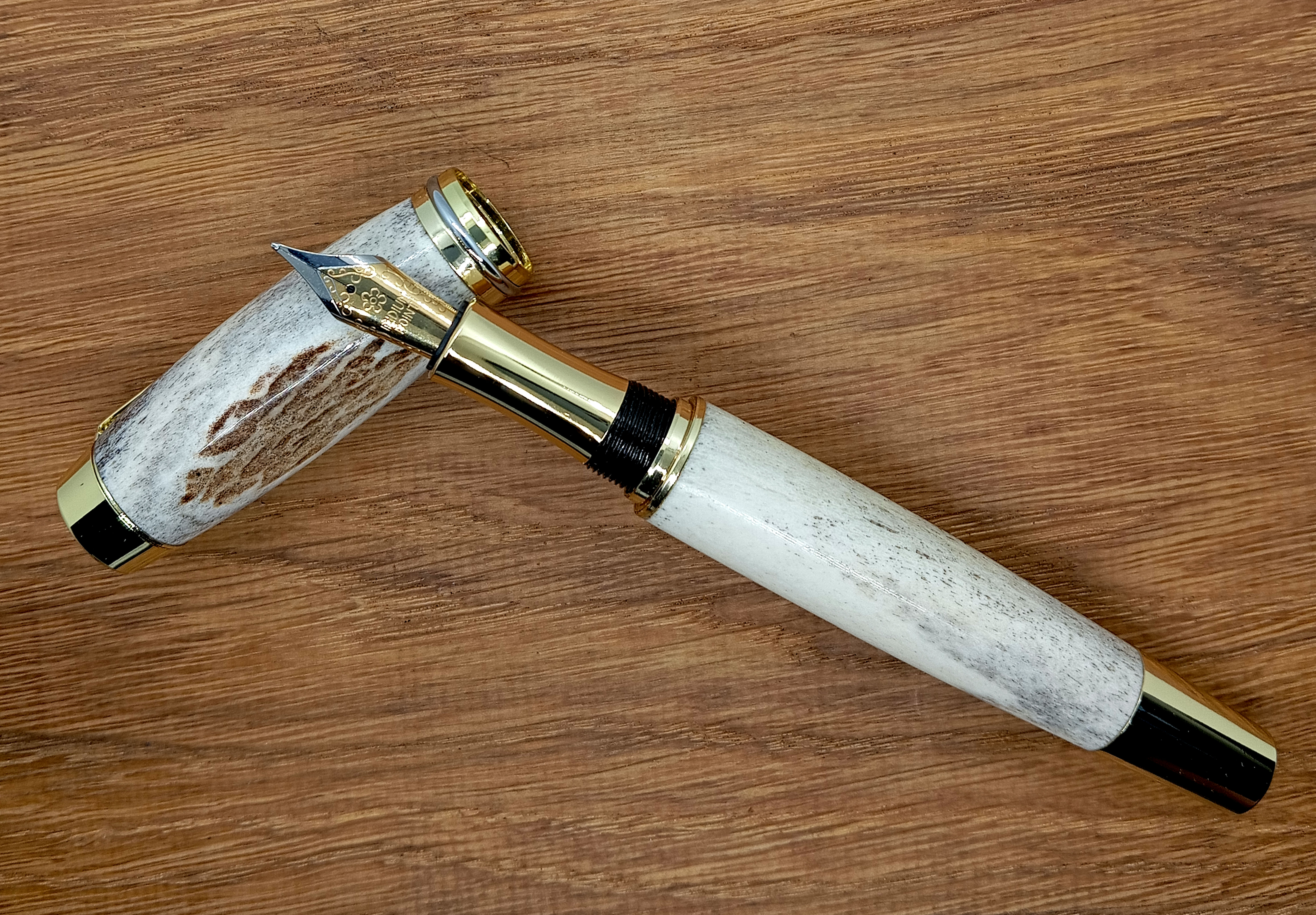 Inkoustové nebo kuličkové pero? Už se nemusíte rozhodovat...