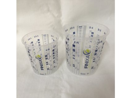 Finixa odměrka plast 2,3l