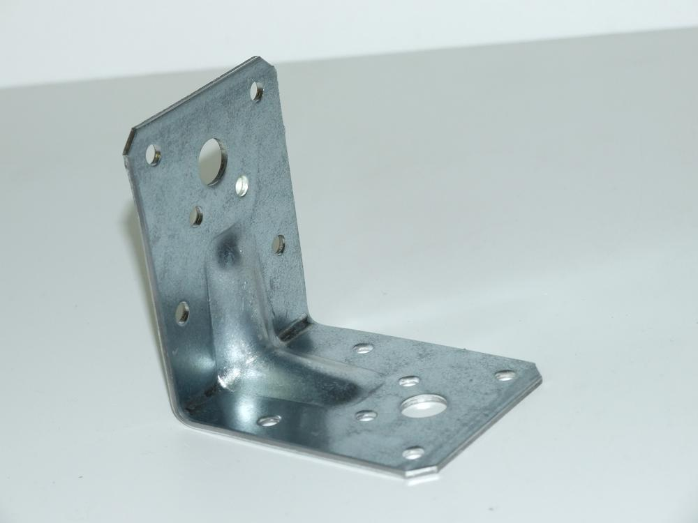 Valenta úhelník zn 65x90/90 velký prolis 81U5