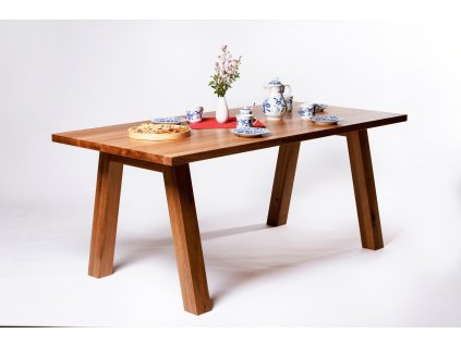 Dubový jídelní stůl - Šimek interier