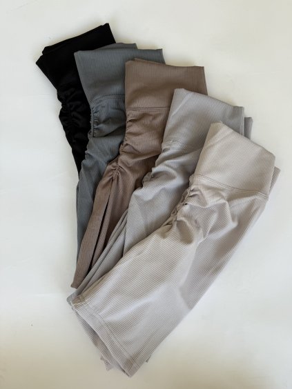Žebrované push-up cyklolegíny Grey