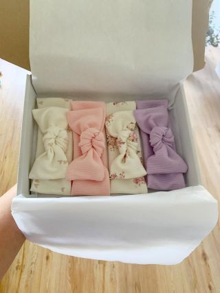 Pro mimčo 🤍 A dekuji moc paní Zuazaně, která u mě nakoupila už po desáté. Zrovna si cestou do práce dělám kontrolu a...