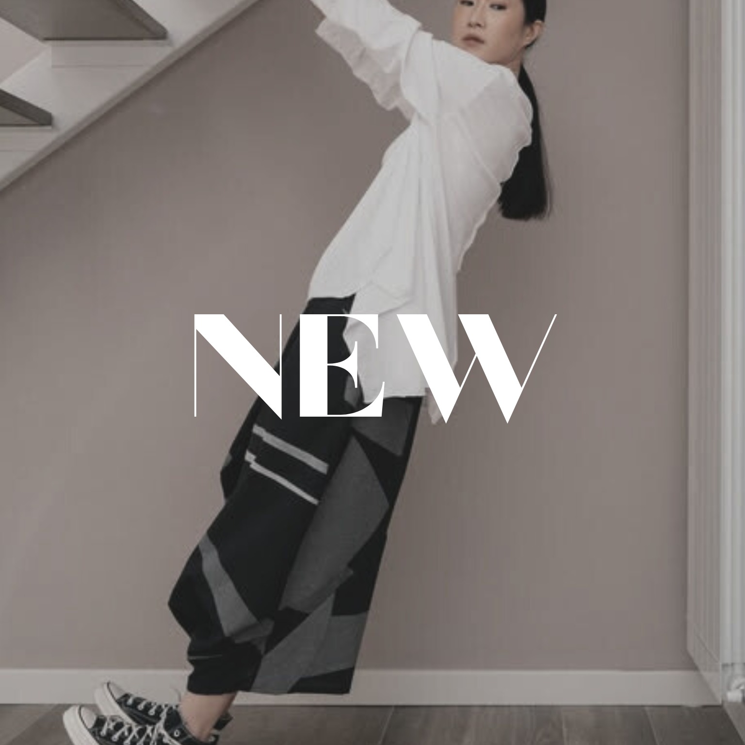 Novinky zápatí mobil