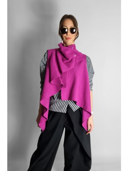 Vesta z panenské vlny Fuchsie